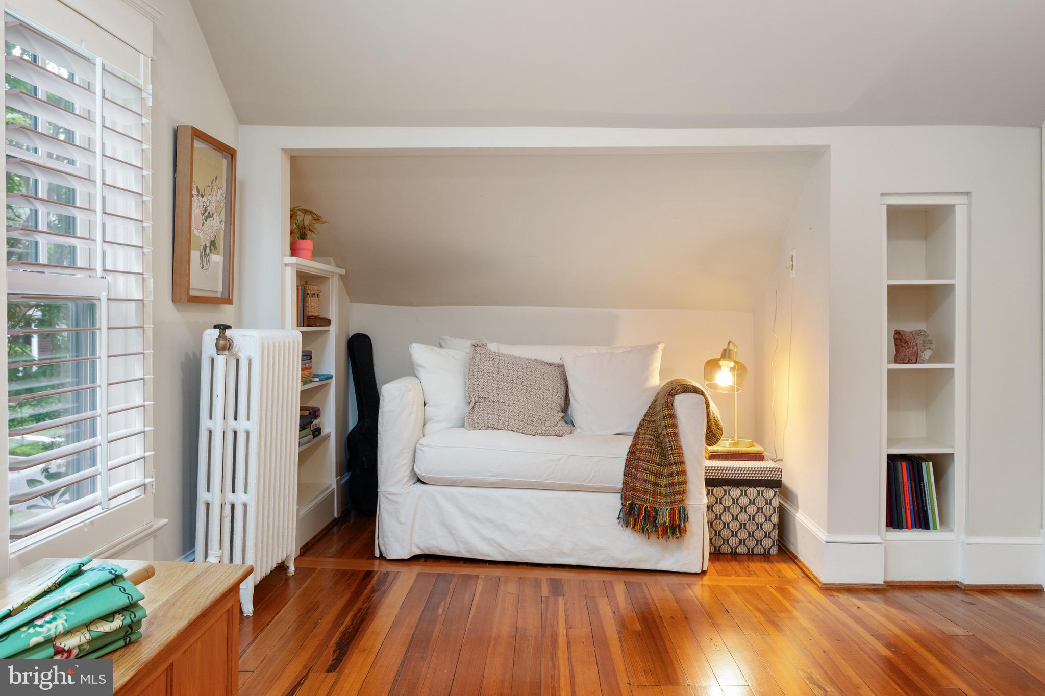 ROSEMONT - Residential