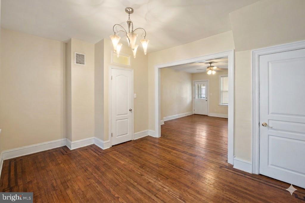 FRANKFORD - Residential