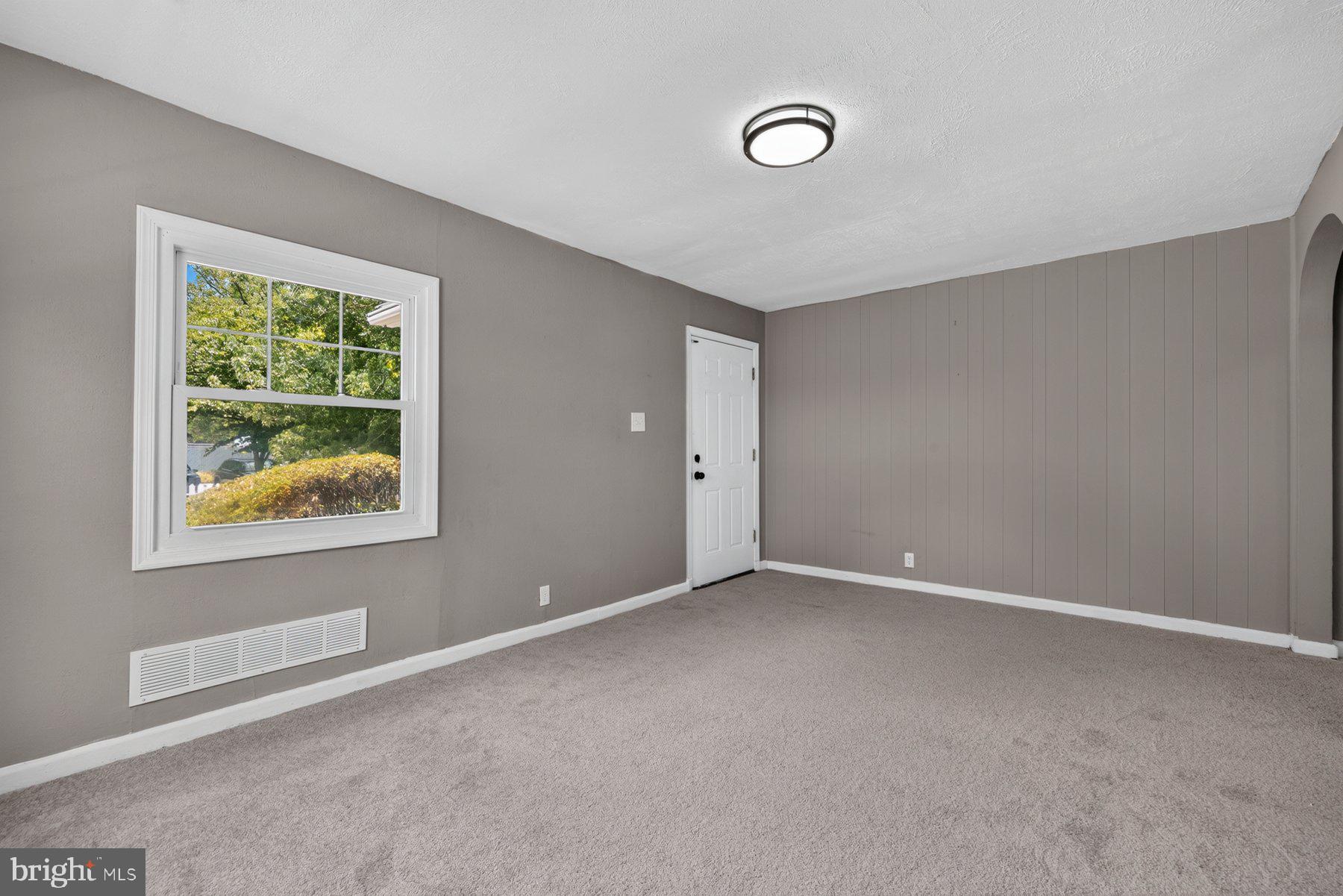 PINES ON THE SEVERN - Residential