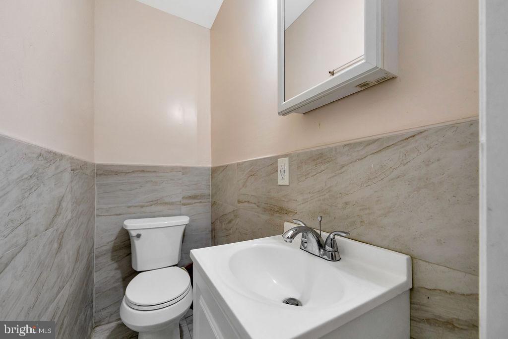 PHILADELPHIA (SOUTHWEST) - Residential