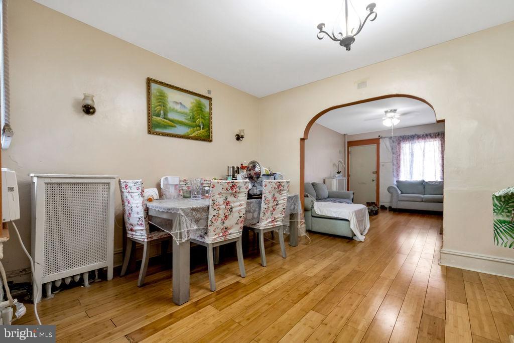 PHILADELPHIA (SOUTHWEST) - Residential