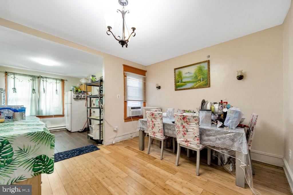 PHILADELPHIA (SOUTHWEST) - Residential