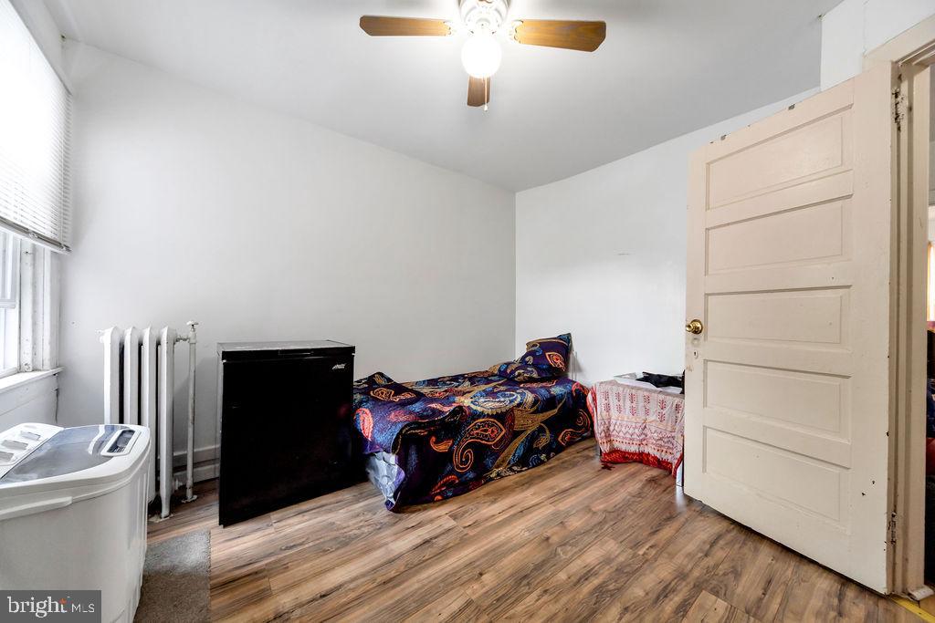 PHILADELPHIA (SOUTHWEST) - Residential
