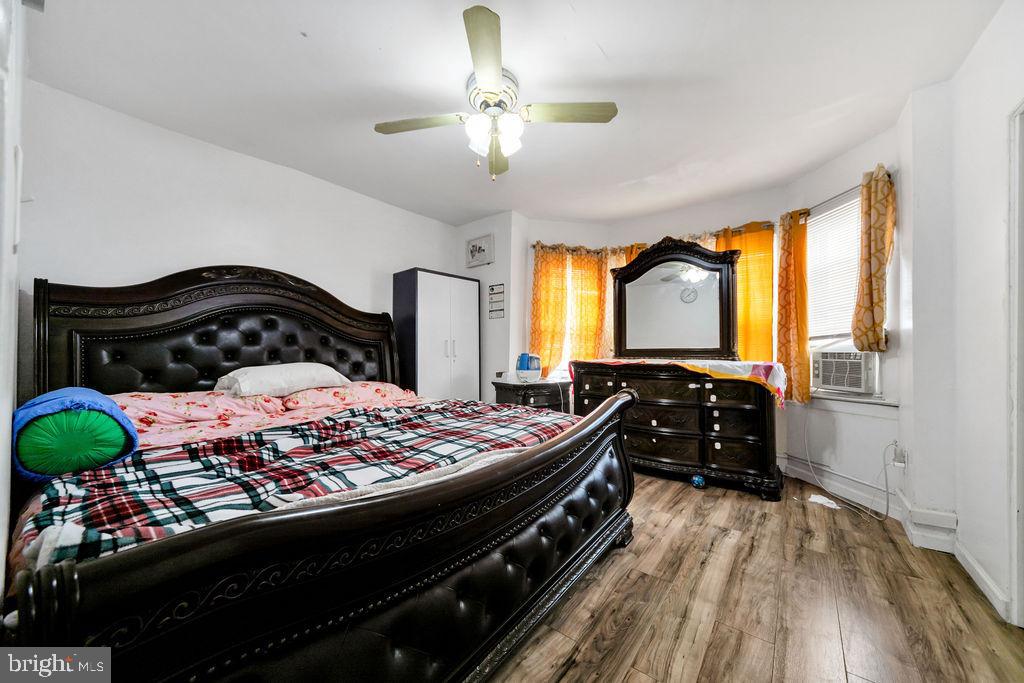 PHILADELPHIA (SOUTHWEST) - Residential