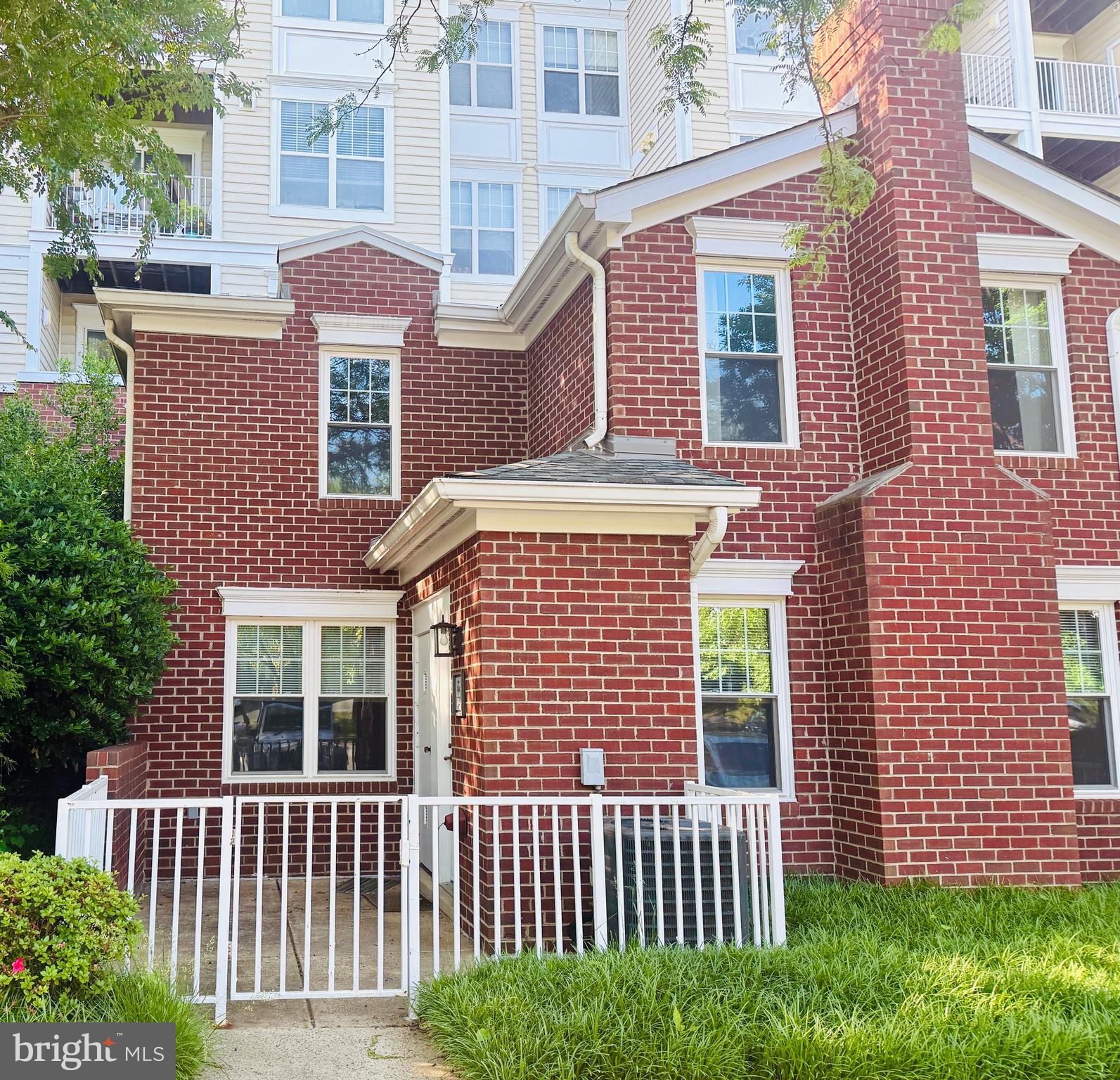 Rare end unit two level townhome condo w/gas fireplace and 2 parking spaces (one garage space G10 directly in front of upper level entrance to garage and one surface space S272). No neighbors above or below. Recently updated kitchen with granite counters, newer cabinets, stainless steel appliances. Home features wide plank flooring and carpet w/upgraded padding, quartz countertop in primary bath with frameless shower, recessed lighting on main level. HVAC (2016), hot water heater (2017) and roof (2016).  Seller will provide a credit to buyer for a new stacked washer/dryer w/acceptable offer. Quick walk to  Tysons Galleria Mall and steps to the Boro with a Whole Foods and numerous restaurants and shops. A commuter's dream--the home is less than a mile to two Silver line Metro stations (Greensboro and Tysons) and has easy access to Rt 7, Dulles Toll Road, I-495 and I-66. Enjoy Lillian Court amenities including outdoor pool, fitness center, clubhouse and plenty of visitor parking. Water and trash included with condo fee.