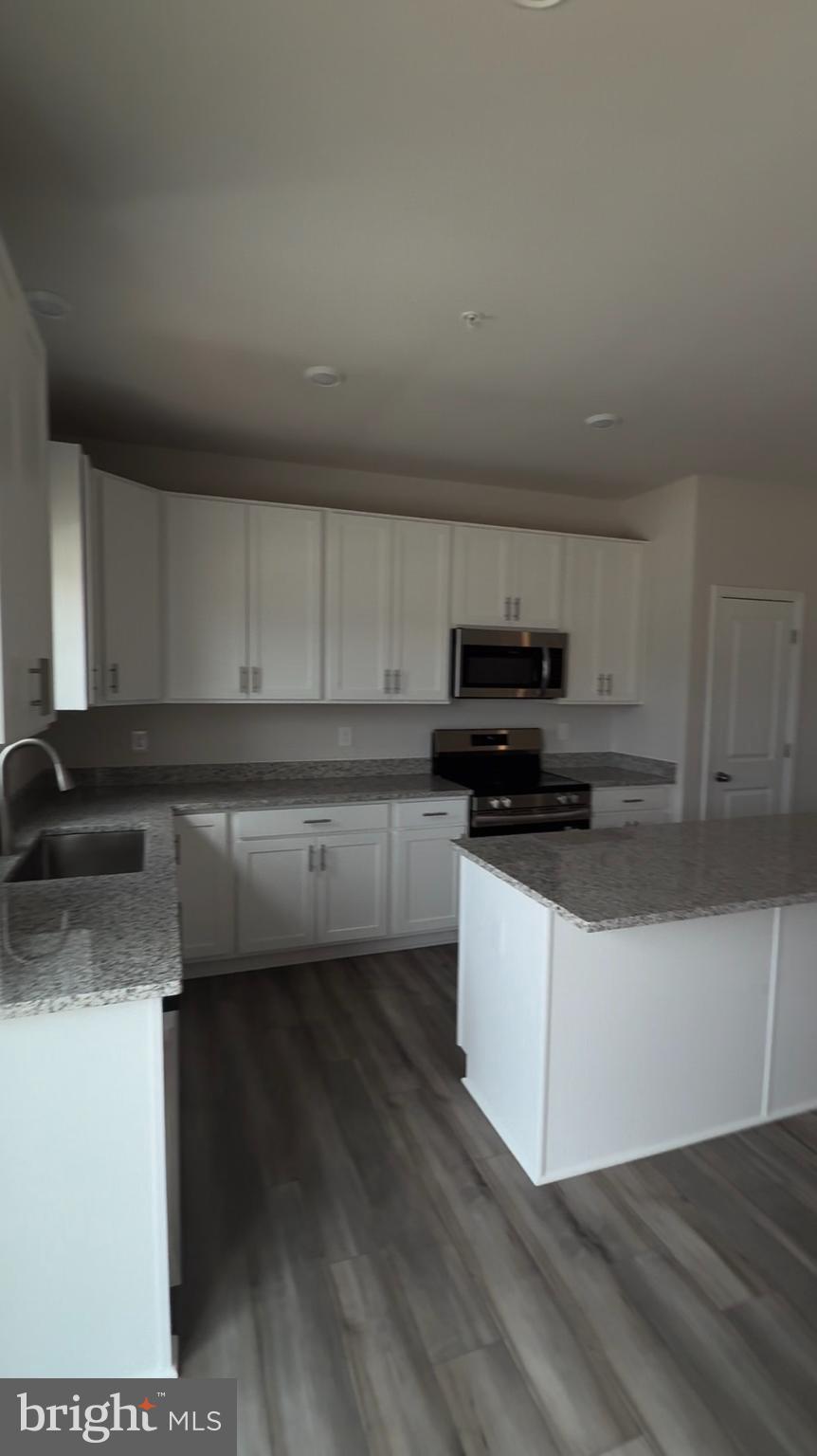 HIGHLAND ESTATES - Residential
