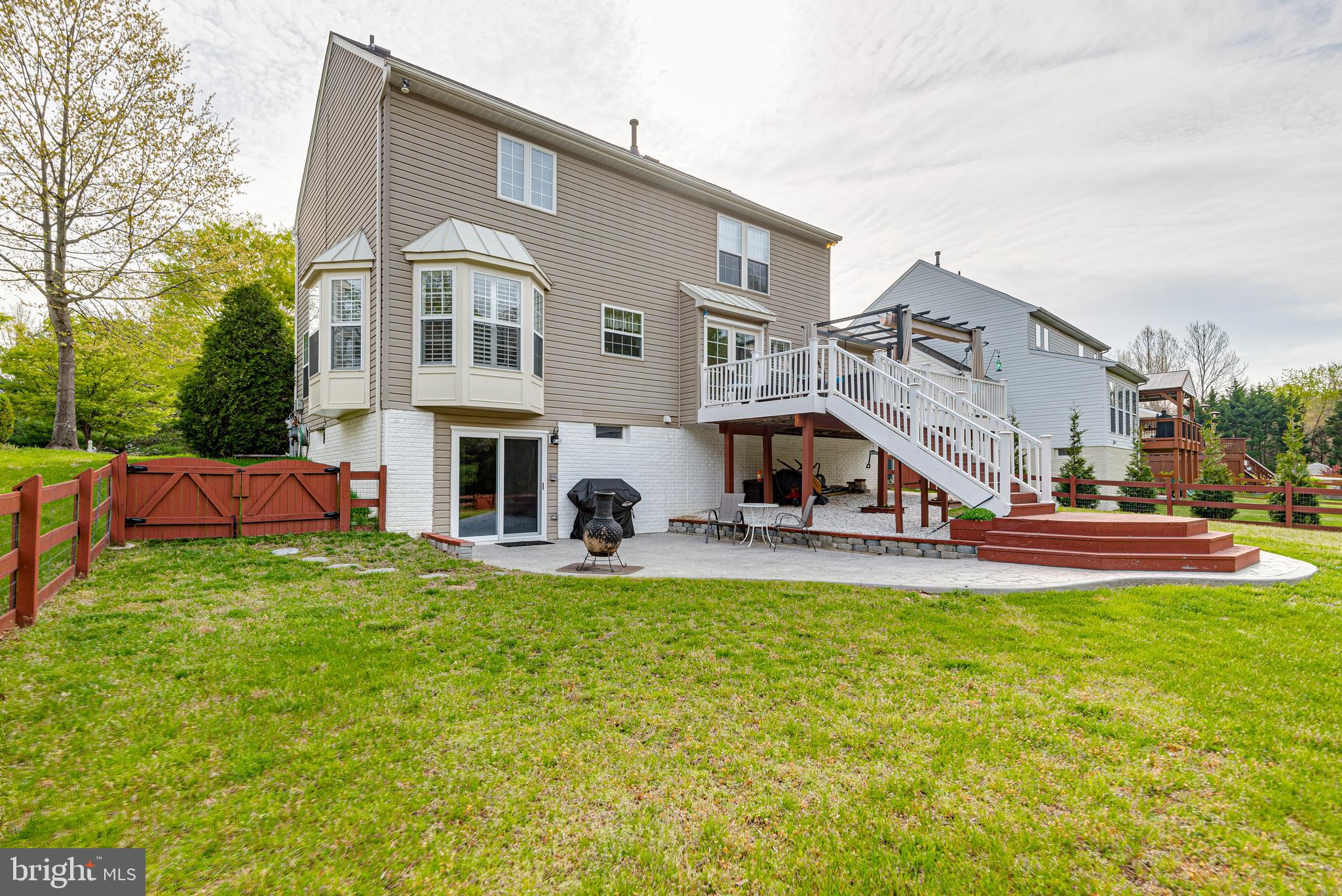 FARMINGTON VILLAGE - Residential
