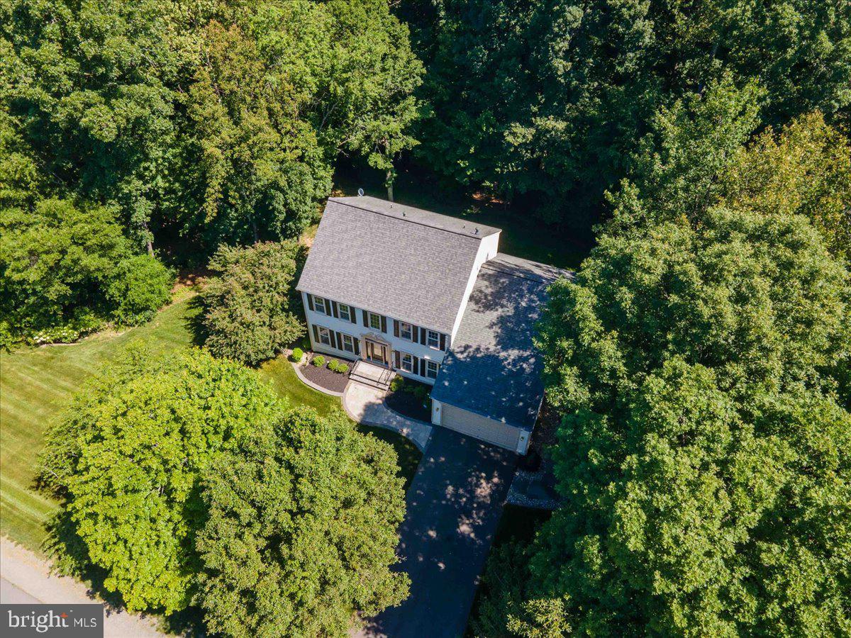 MEADOWBROOK WOODS - Residential
