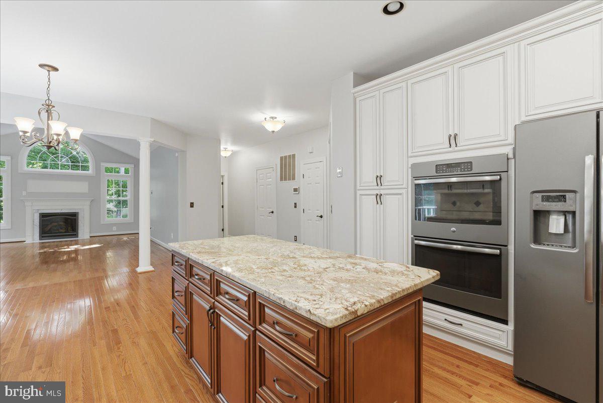 MEADOWBROOK WOODS - Residential