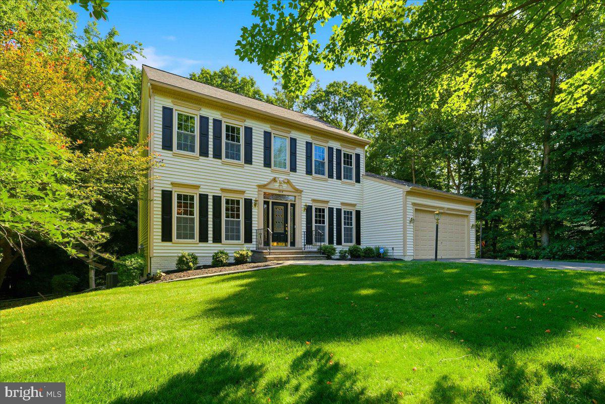MEADOWBROOK WOODS - Residential
