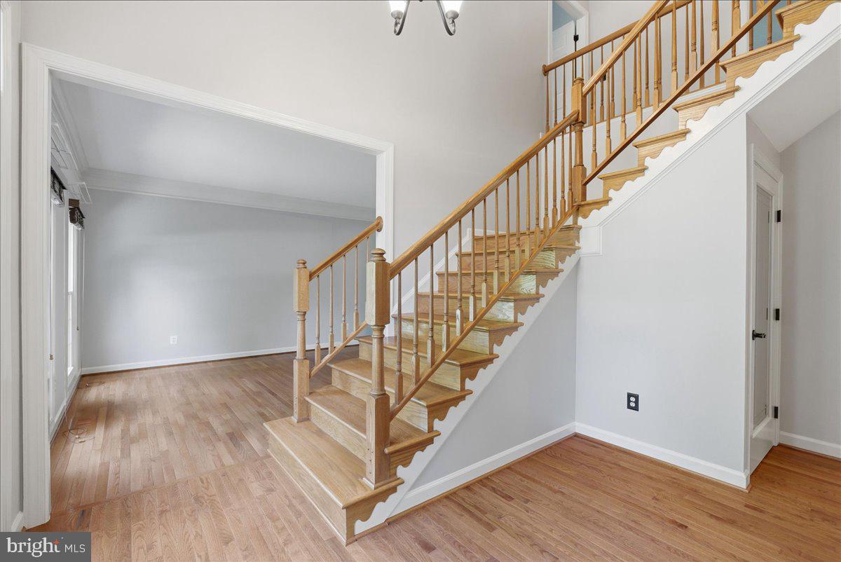 MEADOWBROOK WOODS - Residential