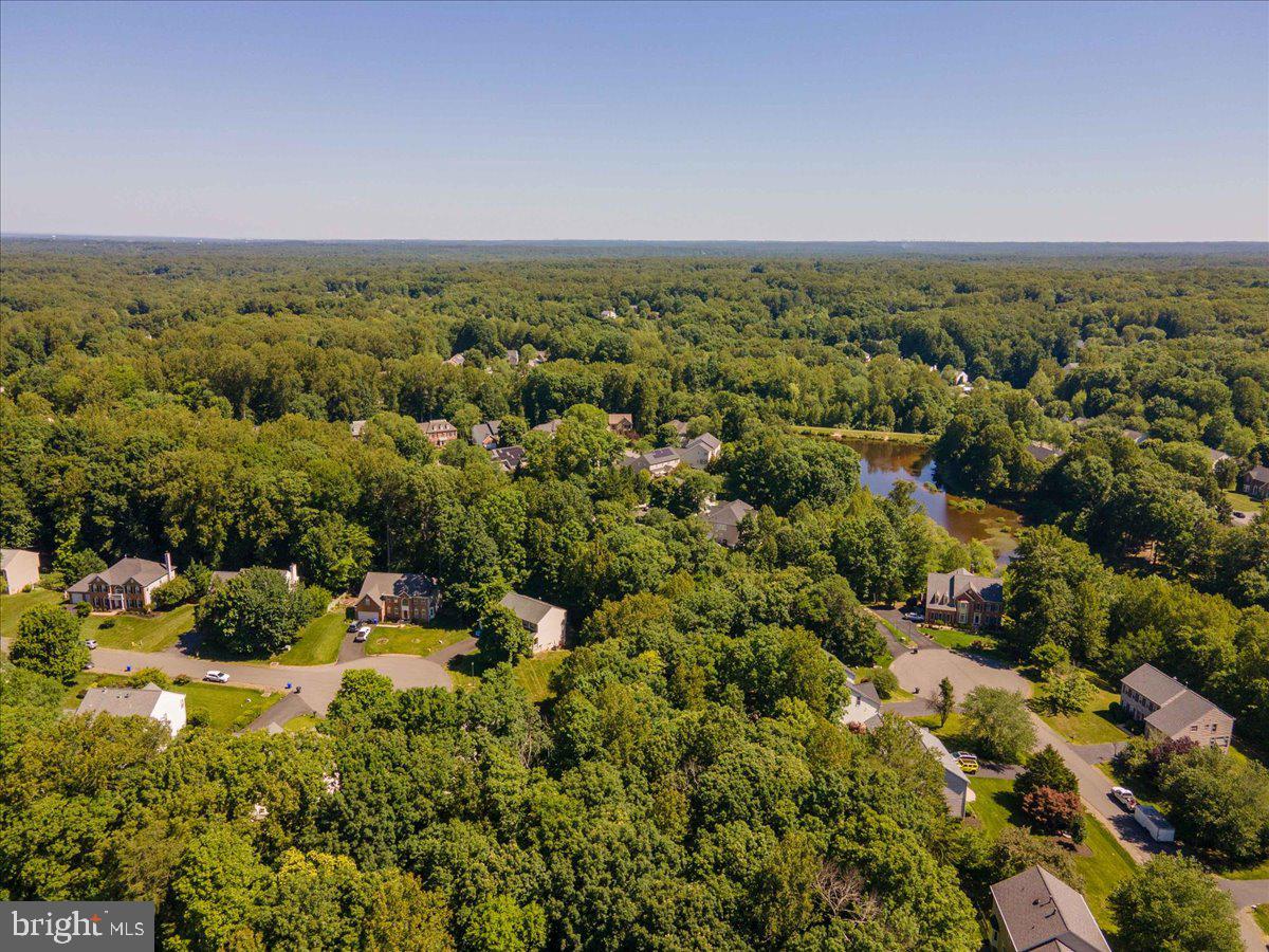 MEADOWBROOK WOODS - Residential