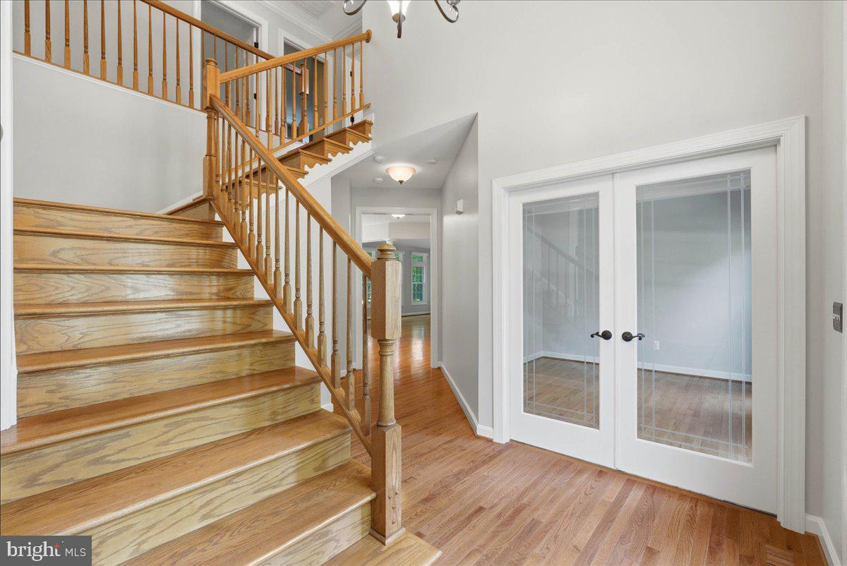 MEADOWBROOK WOODS - Residential