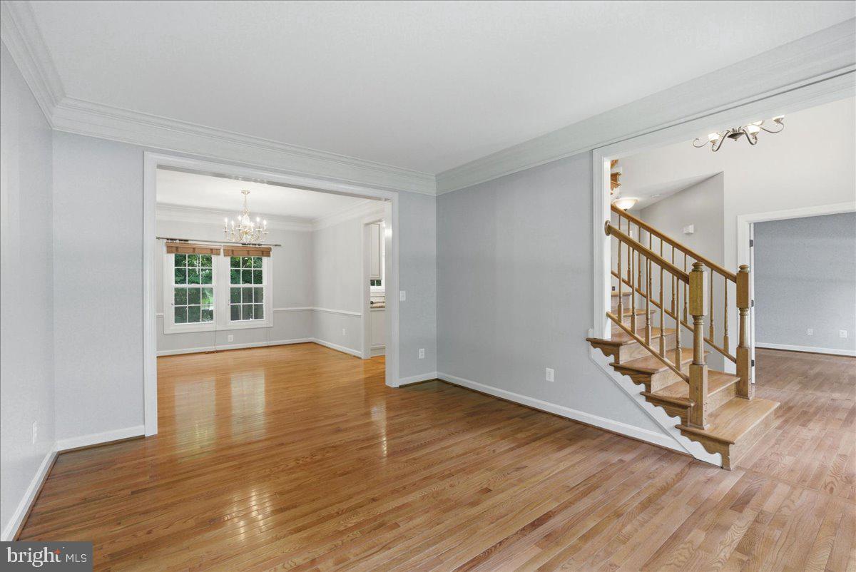 MEADOWBROOK WOODS - Residential