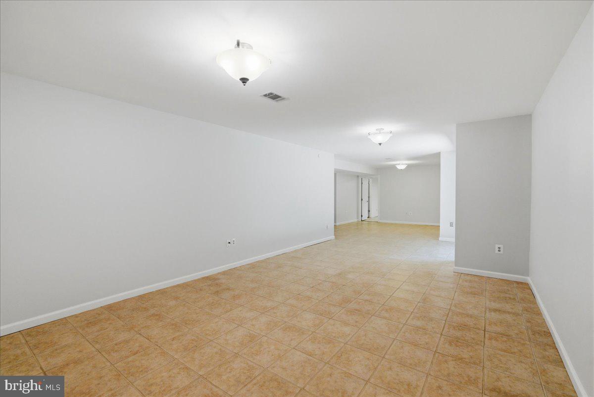 MEADOWBROOK WOODS - Residential