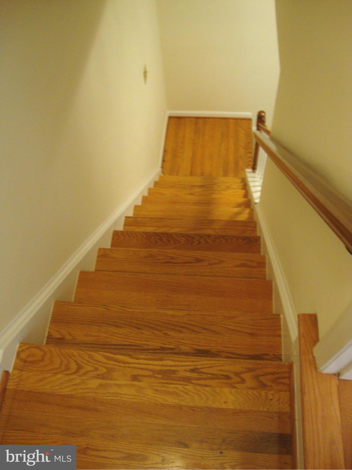 WESTMORELAND SQUARE - Residential Lease