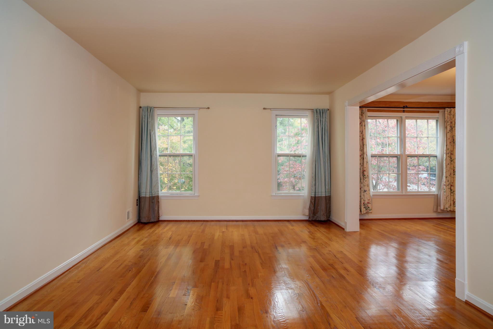 WESTMORELAND SQUARE - Residential Lease
