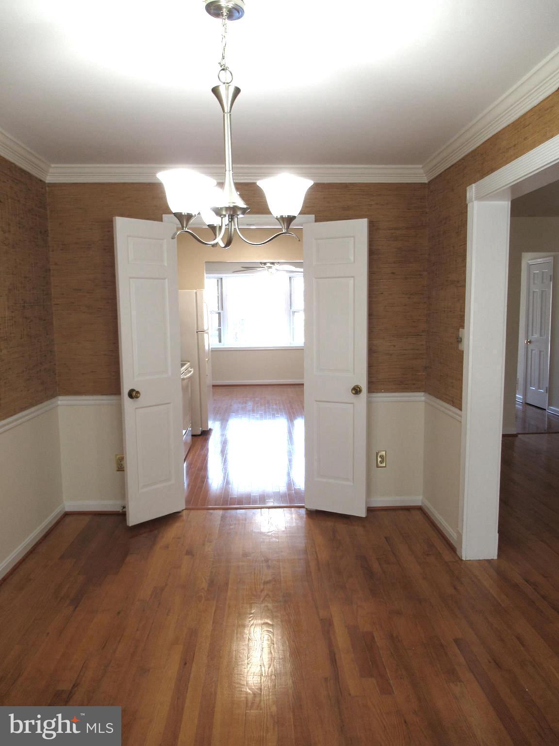 WESTMORELAND SQUARE - Residential Lease