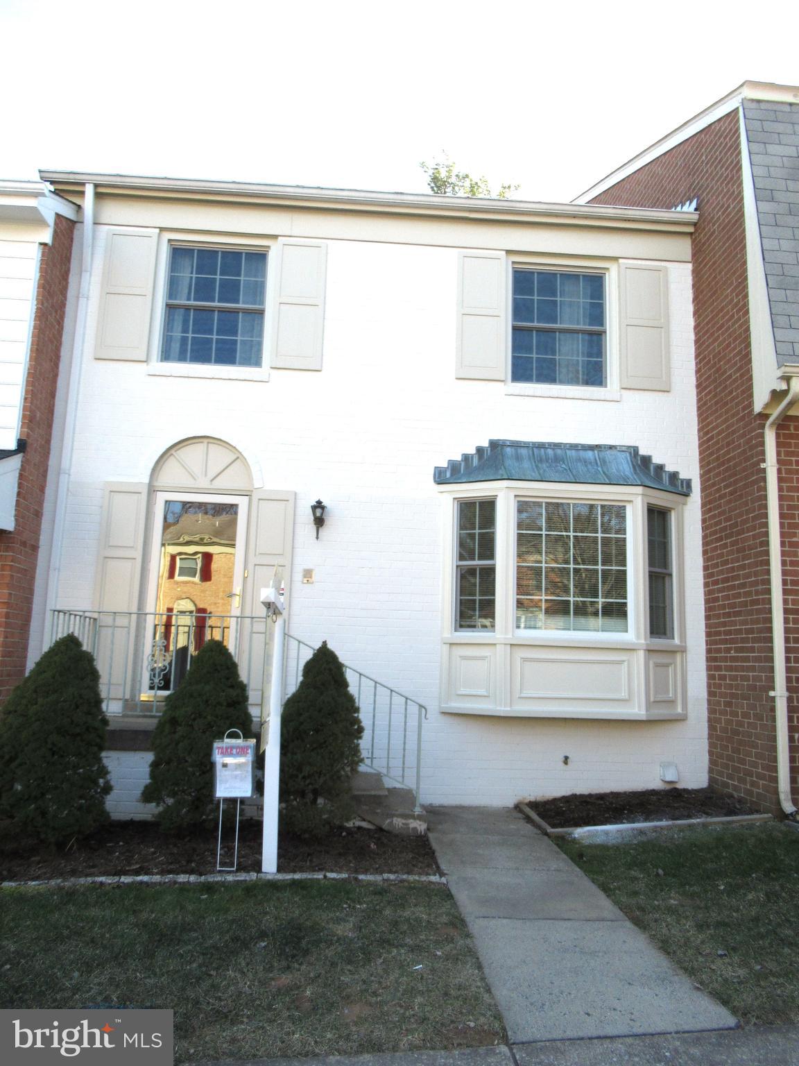 WESTMORELAND SQUARE - Residential Lease