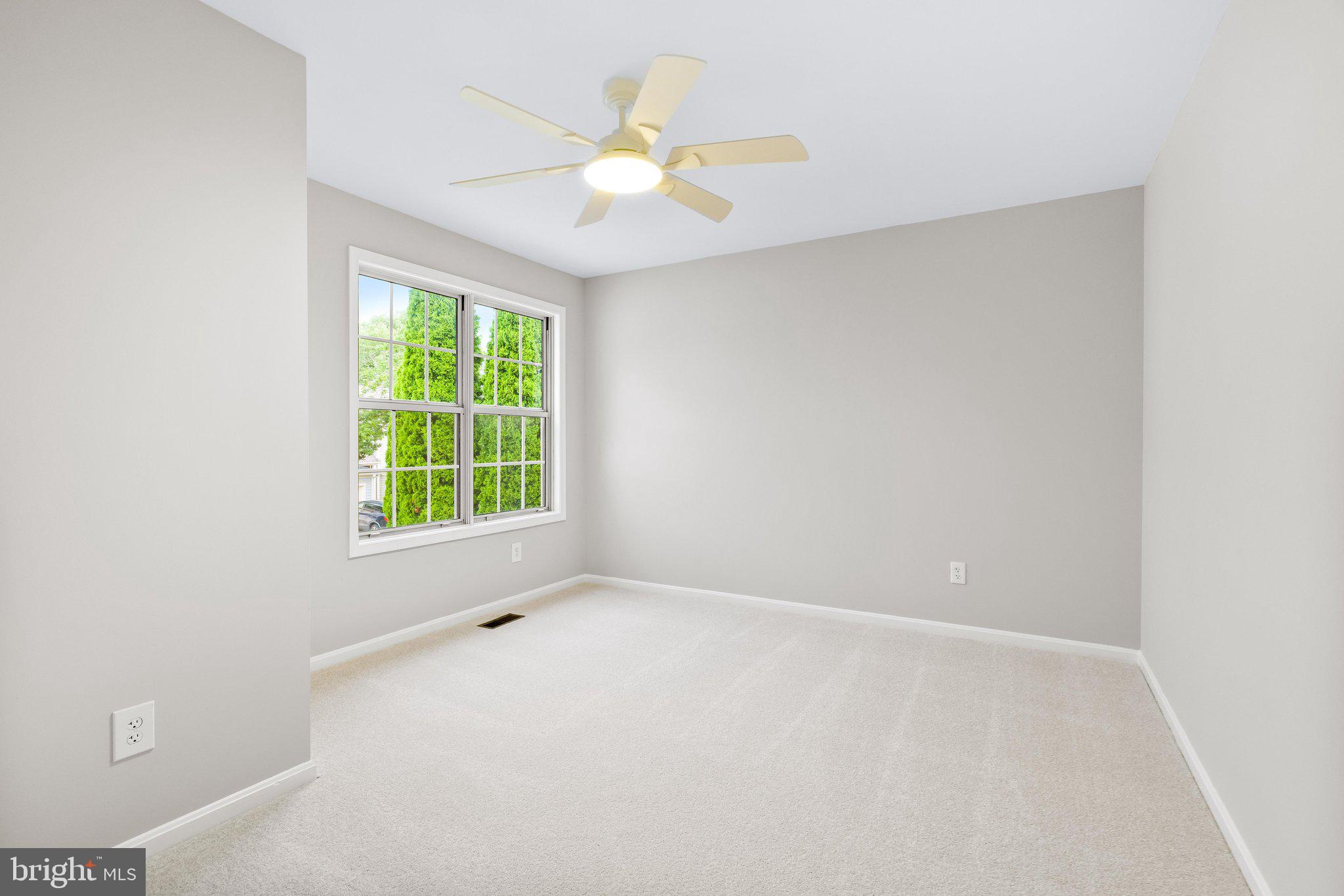 GABLE FIELD - Residential