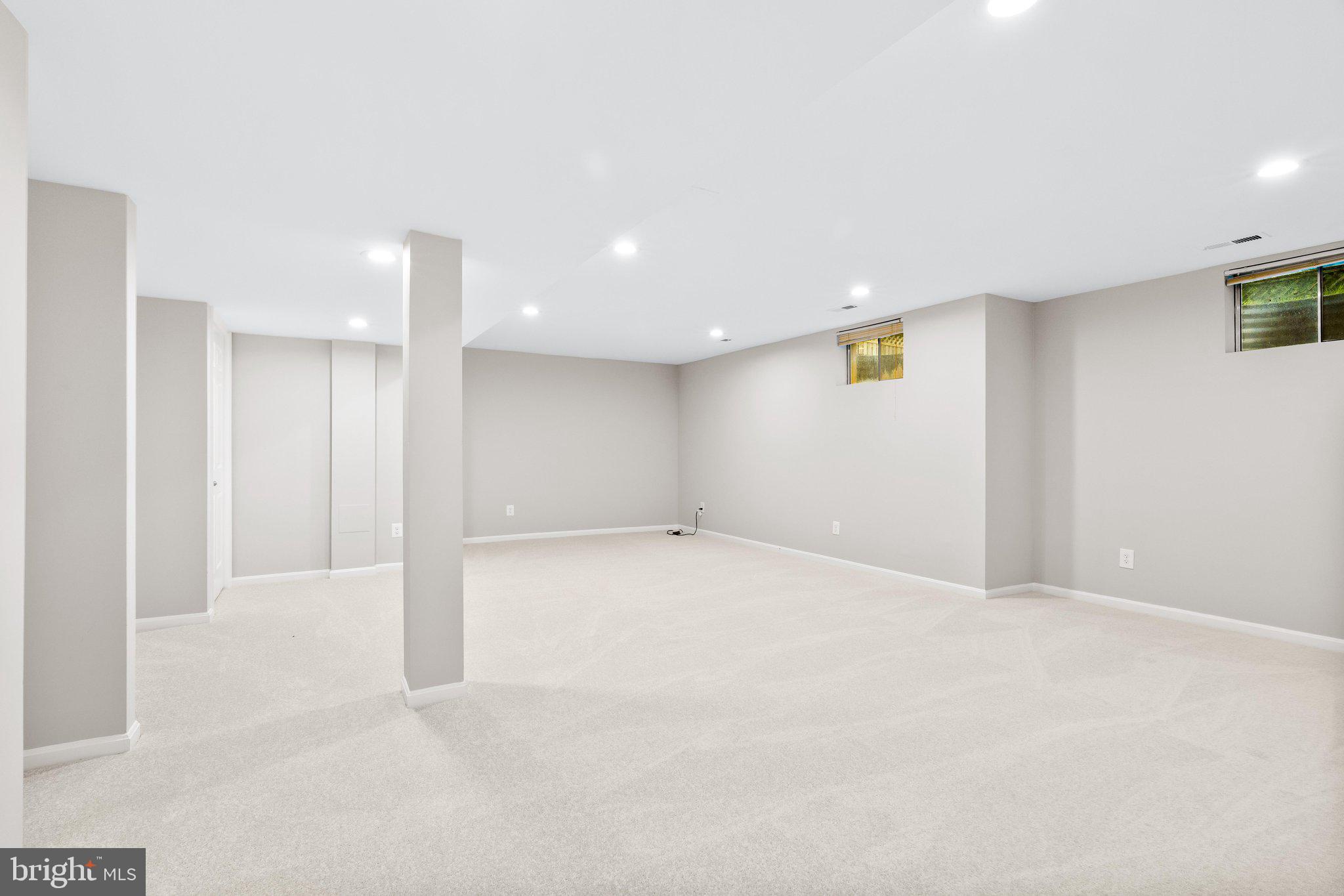 GABLE FIELD - Residential