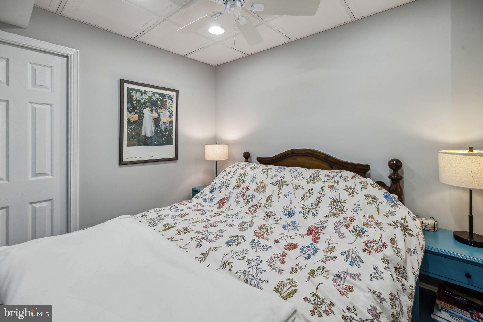 ROCKVILLE ESTATES - Residential