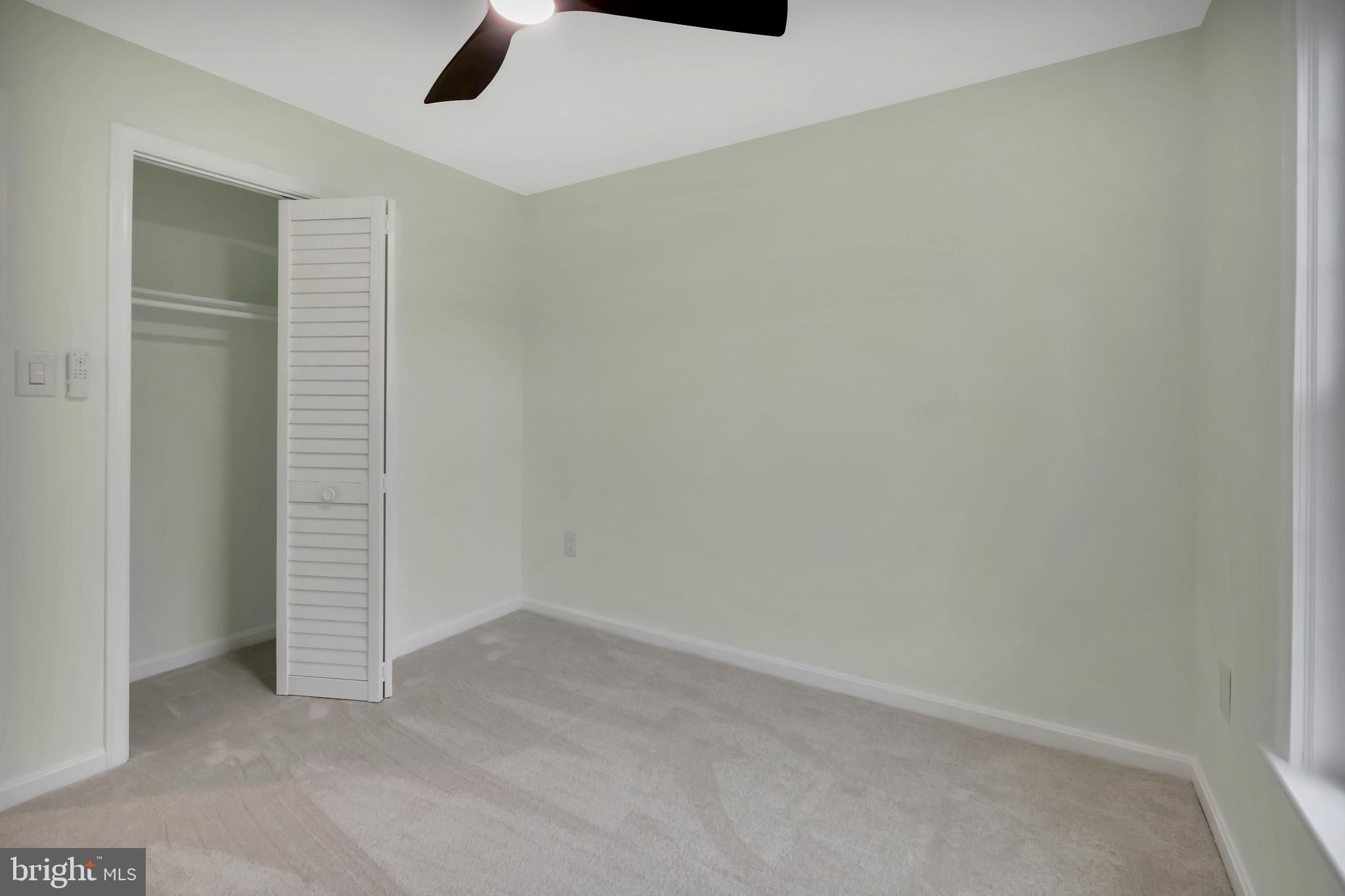 CAROLINE OAKS - Residential