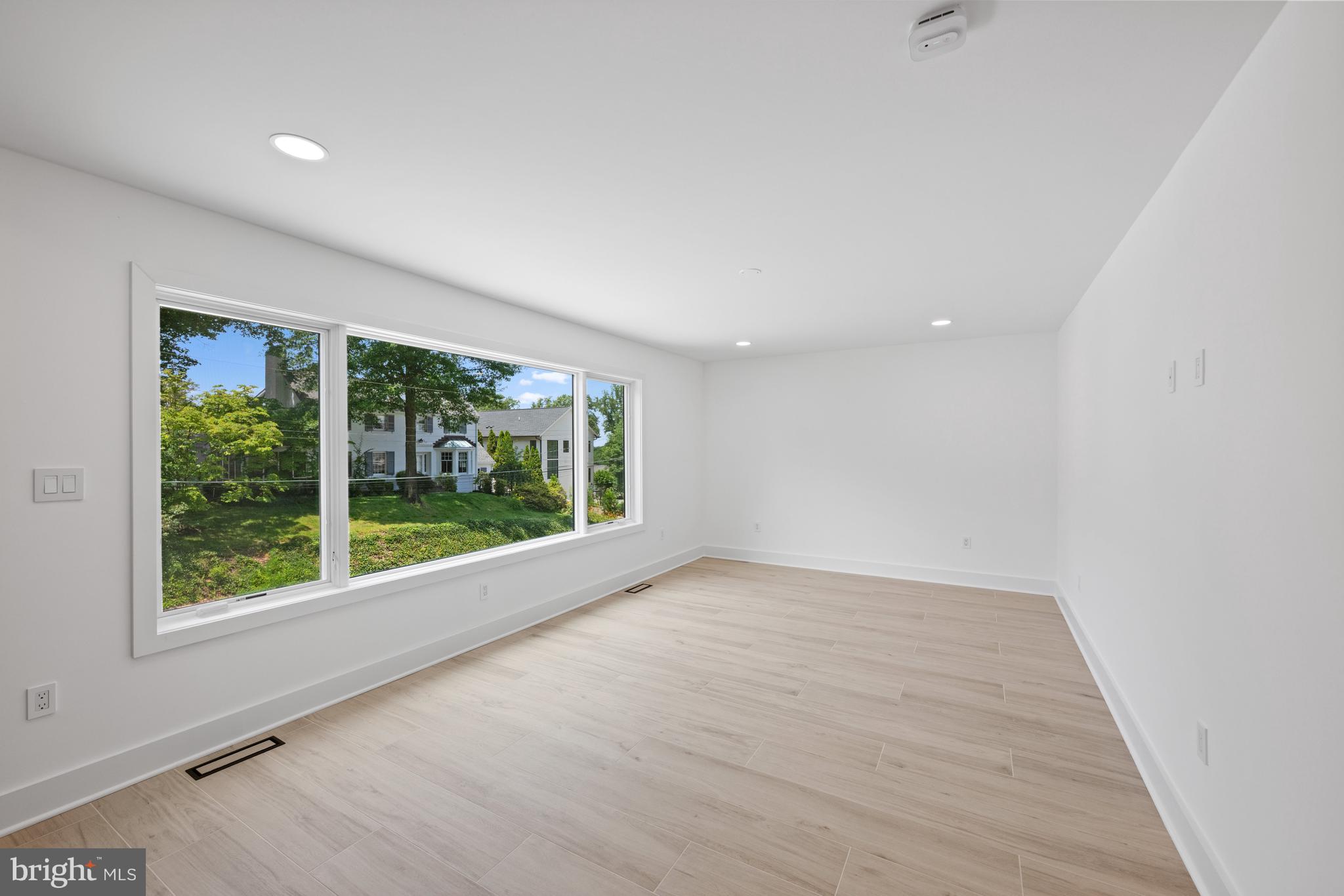 DONALDSON RUN - Residential