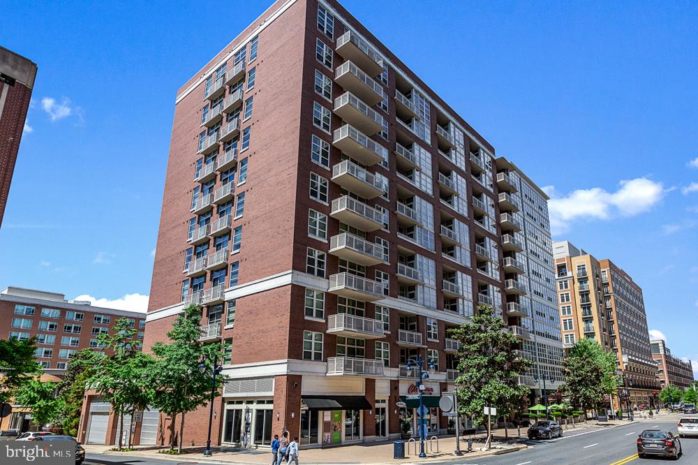 NATIONAL HARBOR - Residential