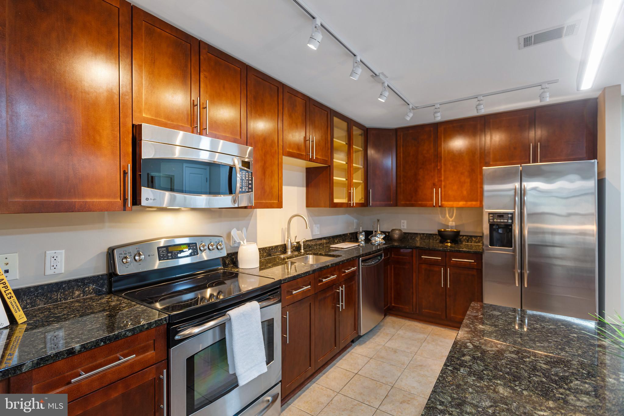 NATIONAL HARBOR - Residential
