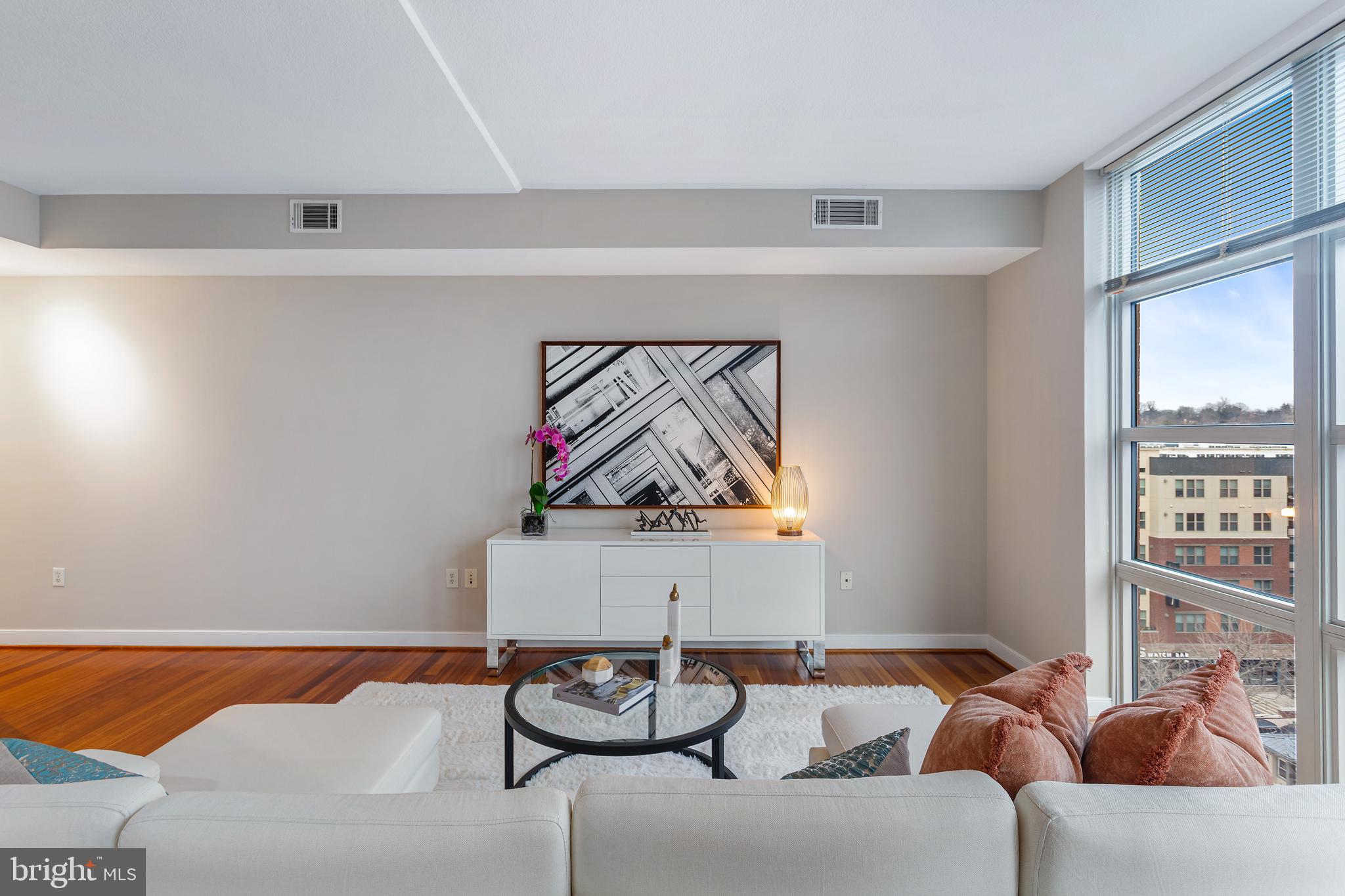 NATIONAL HARBOR - Residential