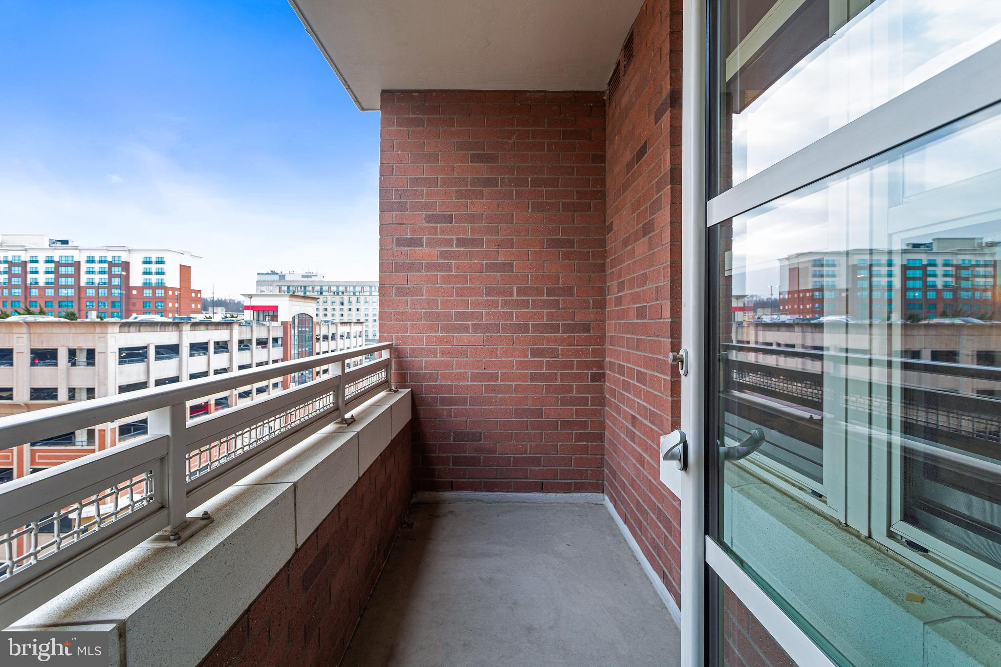 NATIONAL HARBOR - Residential