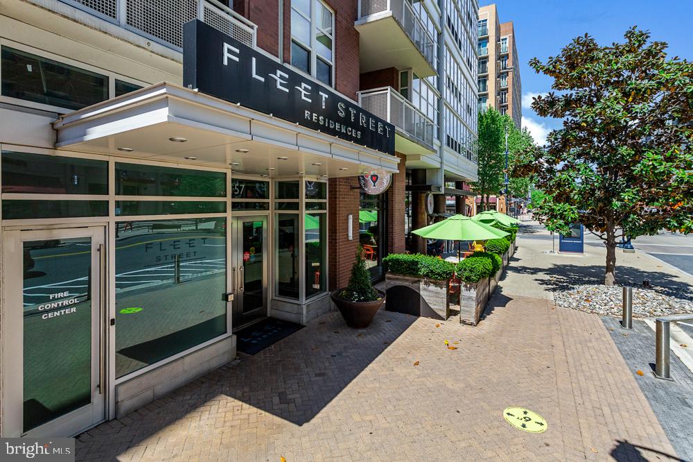 NATIONAL HARBOR - Residential