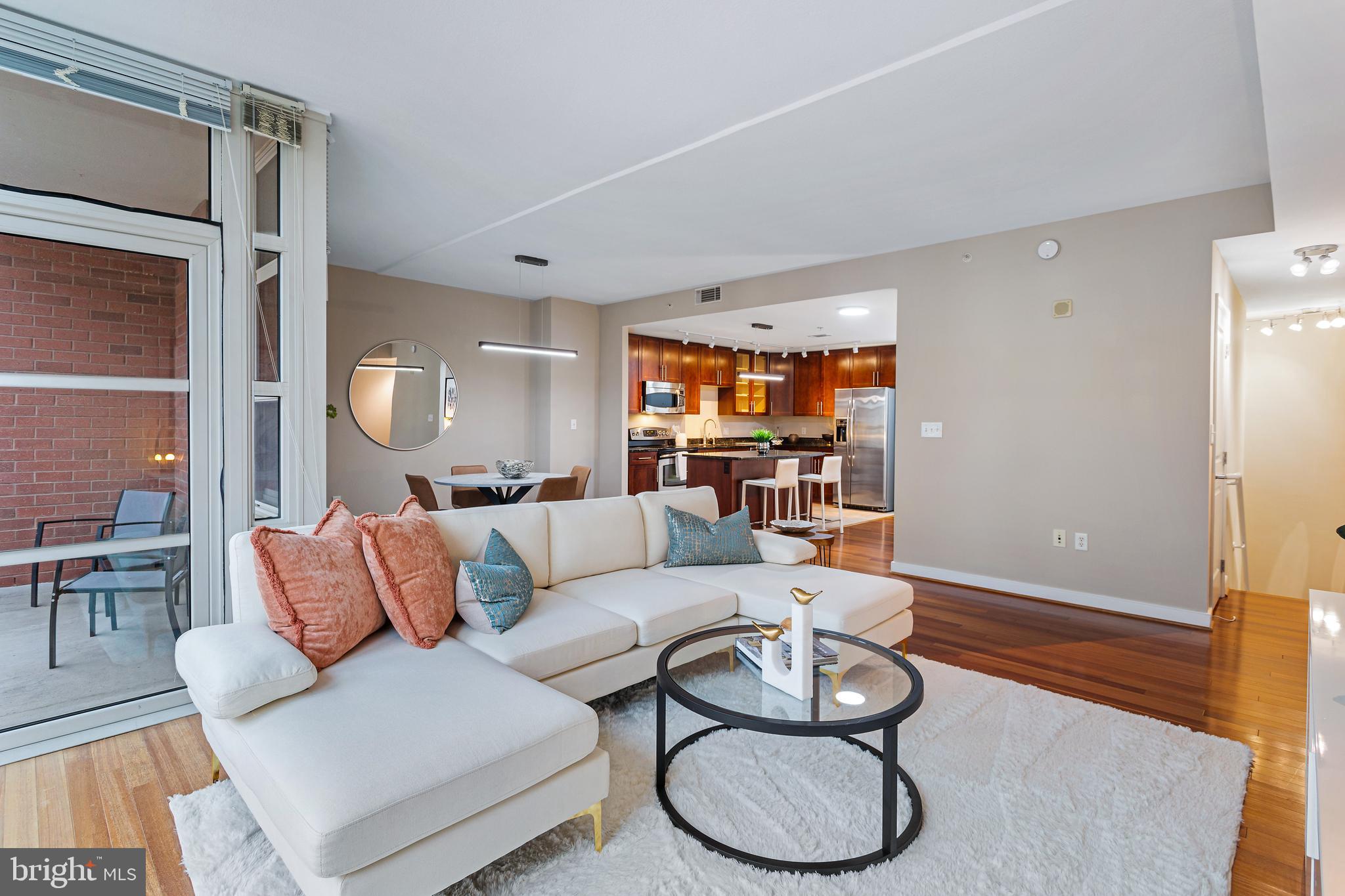 NATIONAL HARBOR - Residential