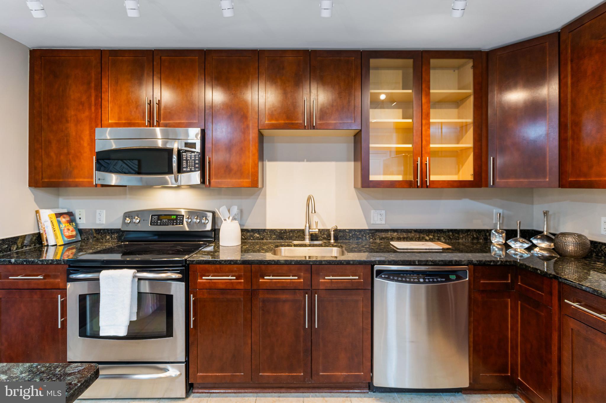 NATIONAL HARBOR - Residential