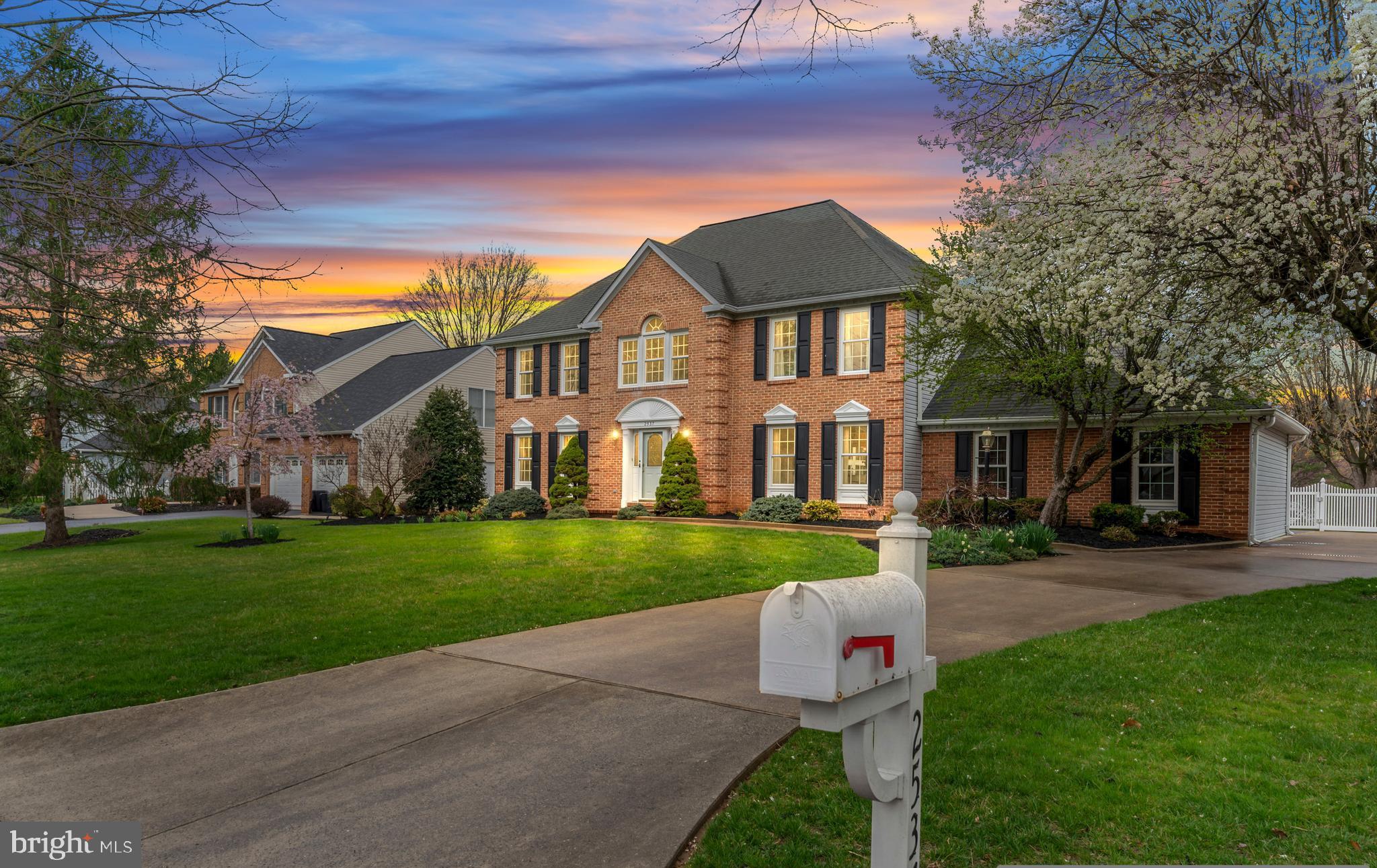 MOUNT HEBRON - Residential