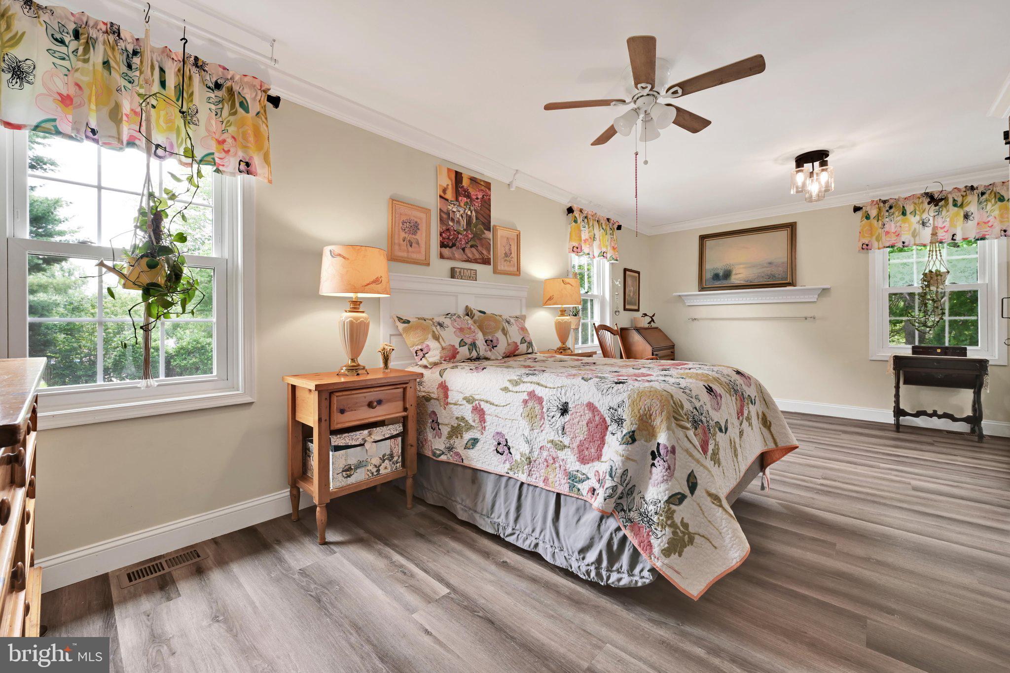HILLS OVER PRATTS - Residential