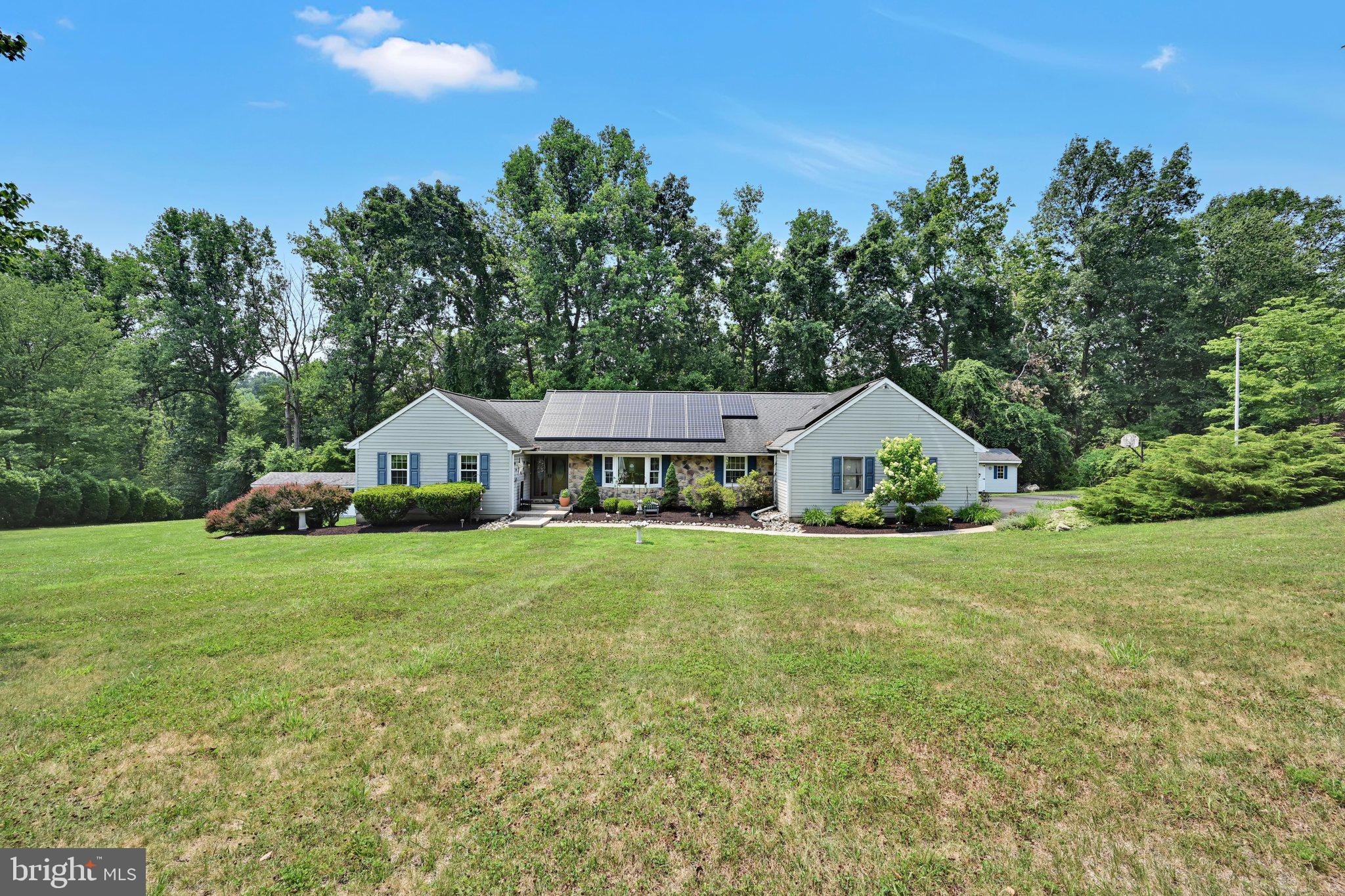 HILLS OVER PRATTS - Residential