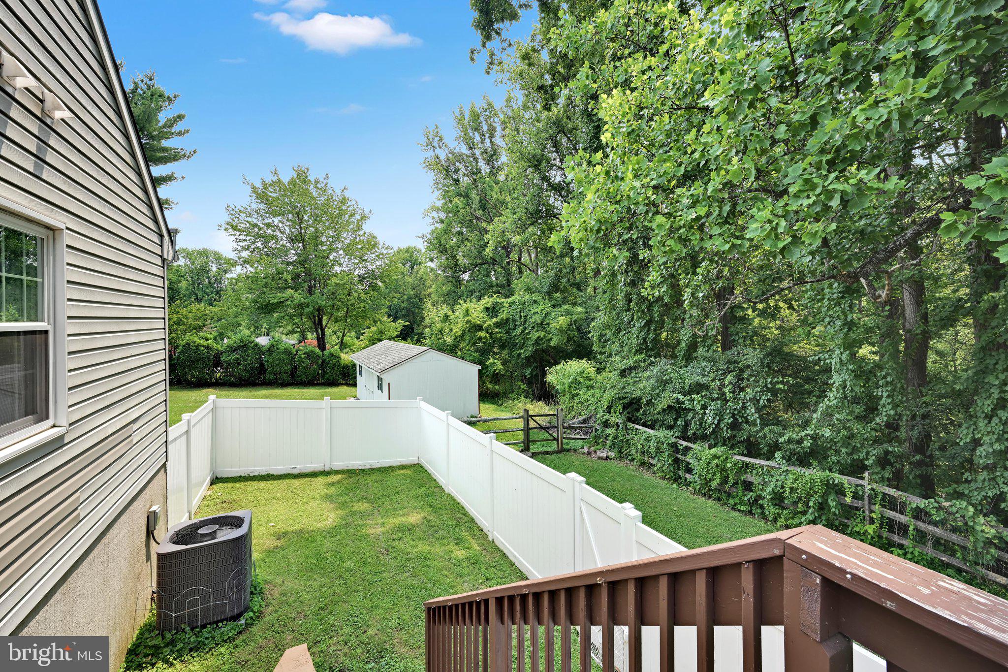 HILLS OVER PRATTS - Residential