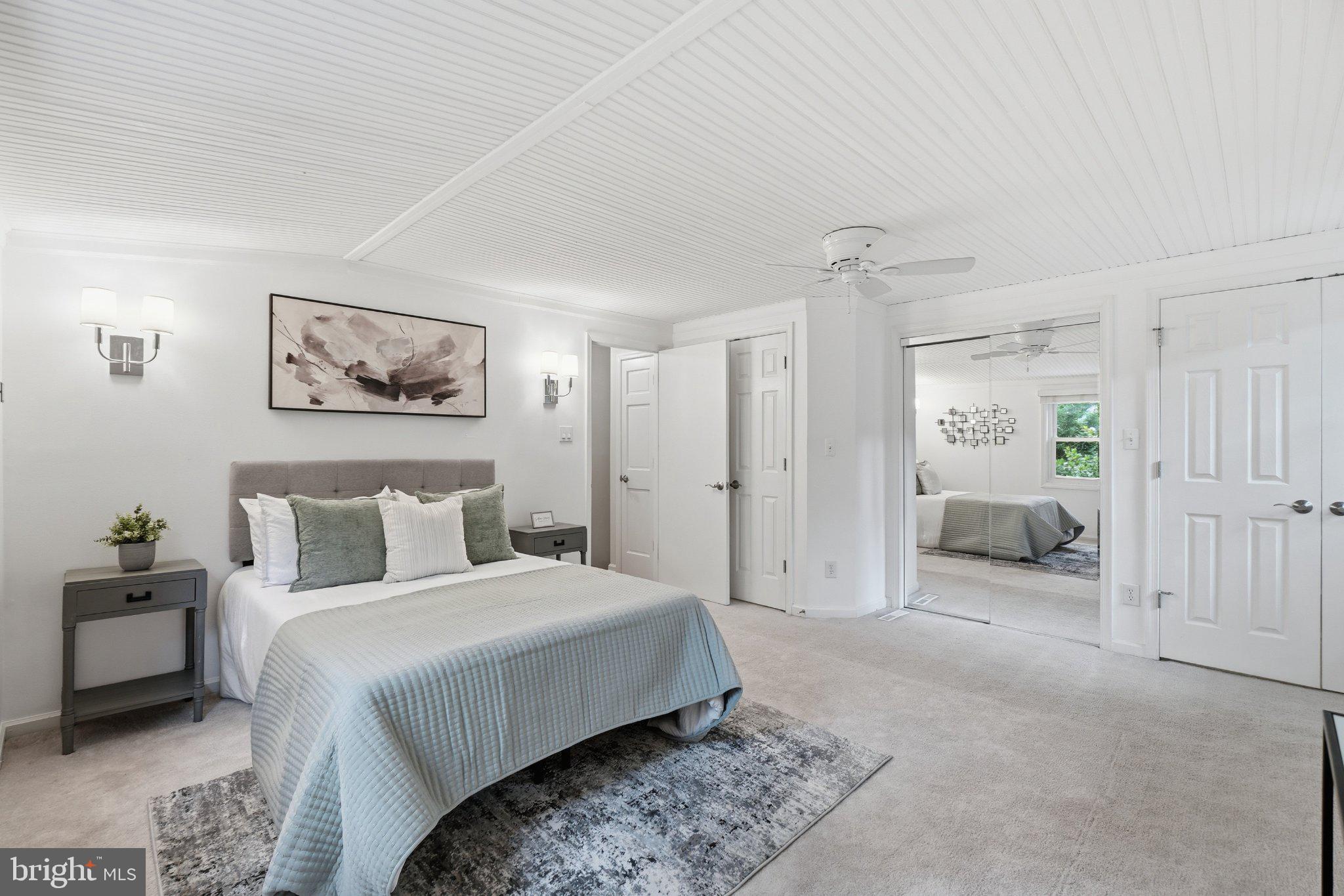 SLADES BROYHILL PARK - Residential