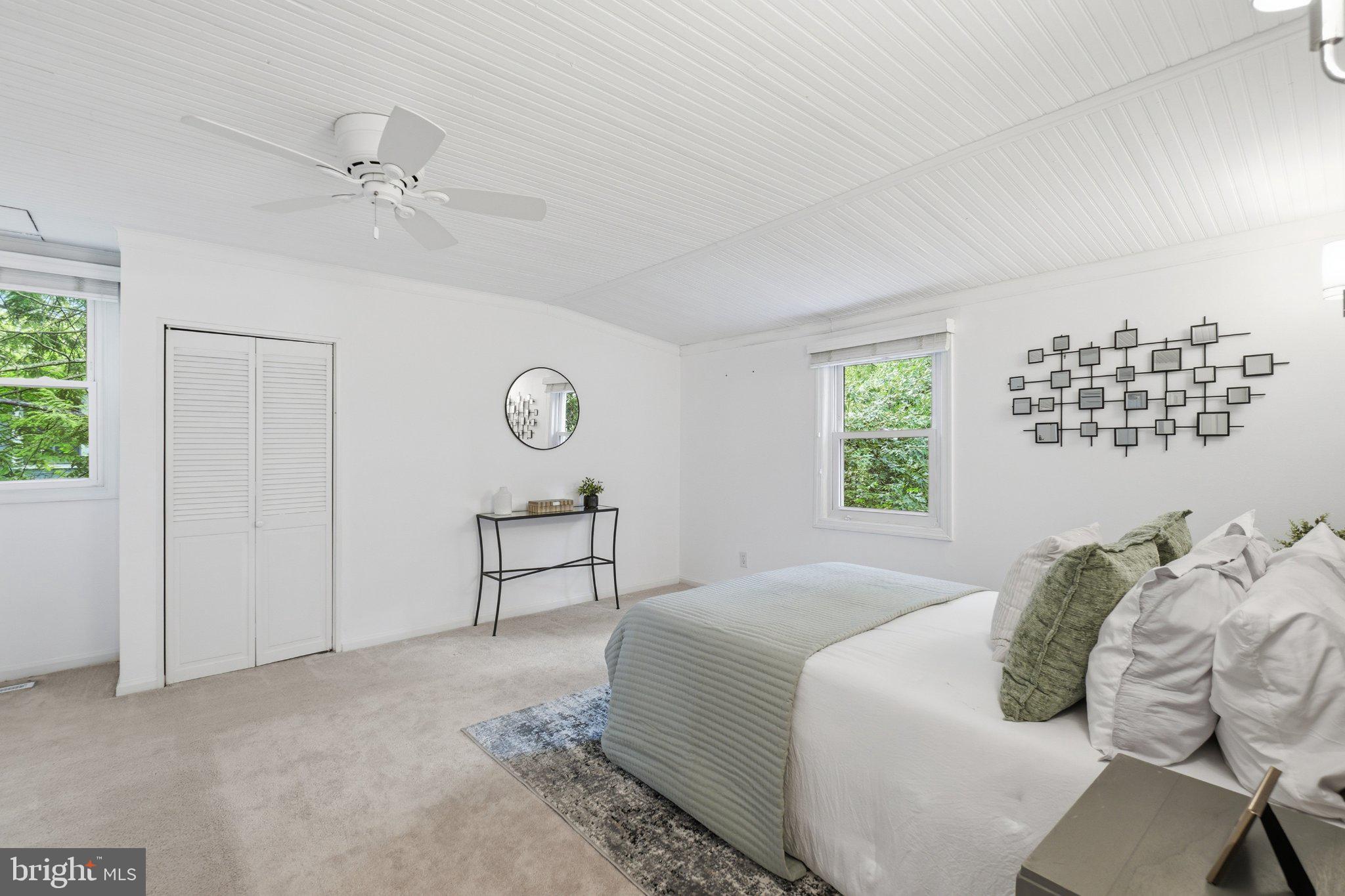 SLADES BROYHILL PARK - Residential