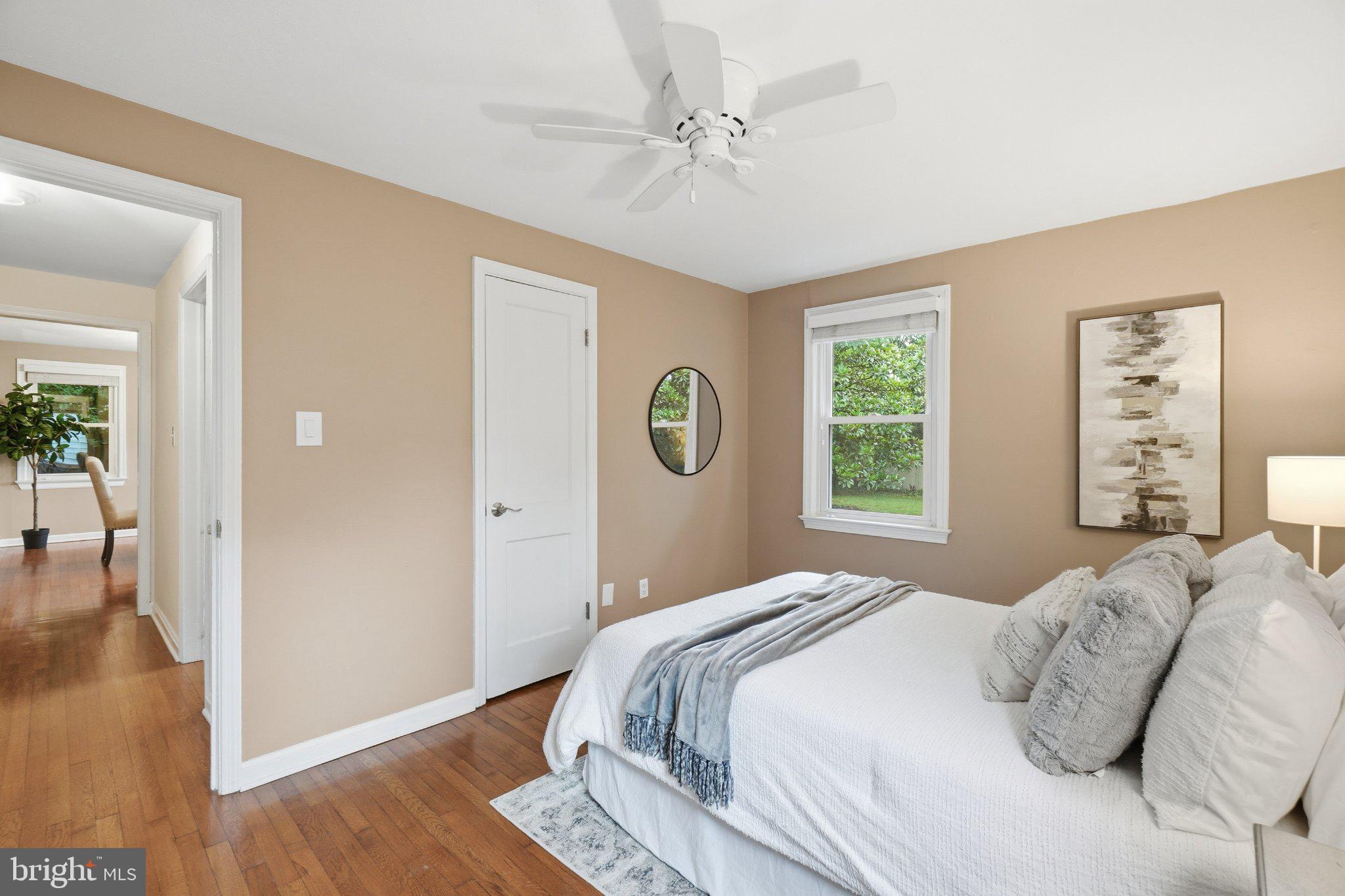 SLADES BROYHILL PARK - Residential