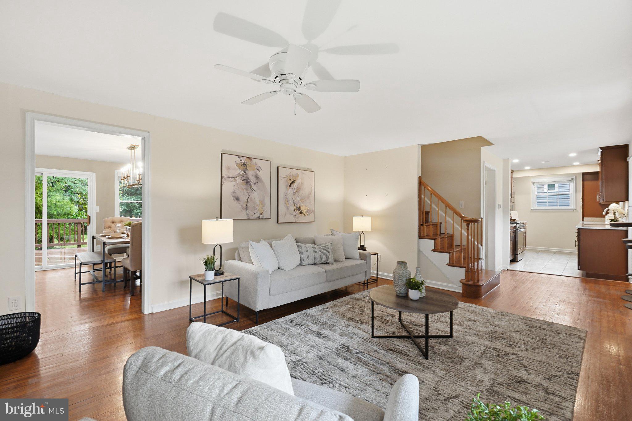 SLADES BROYHILL PARK - Residential