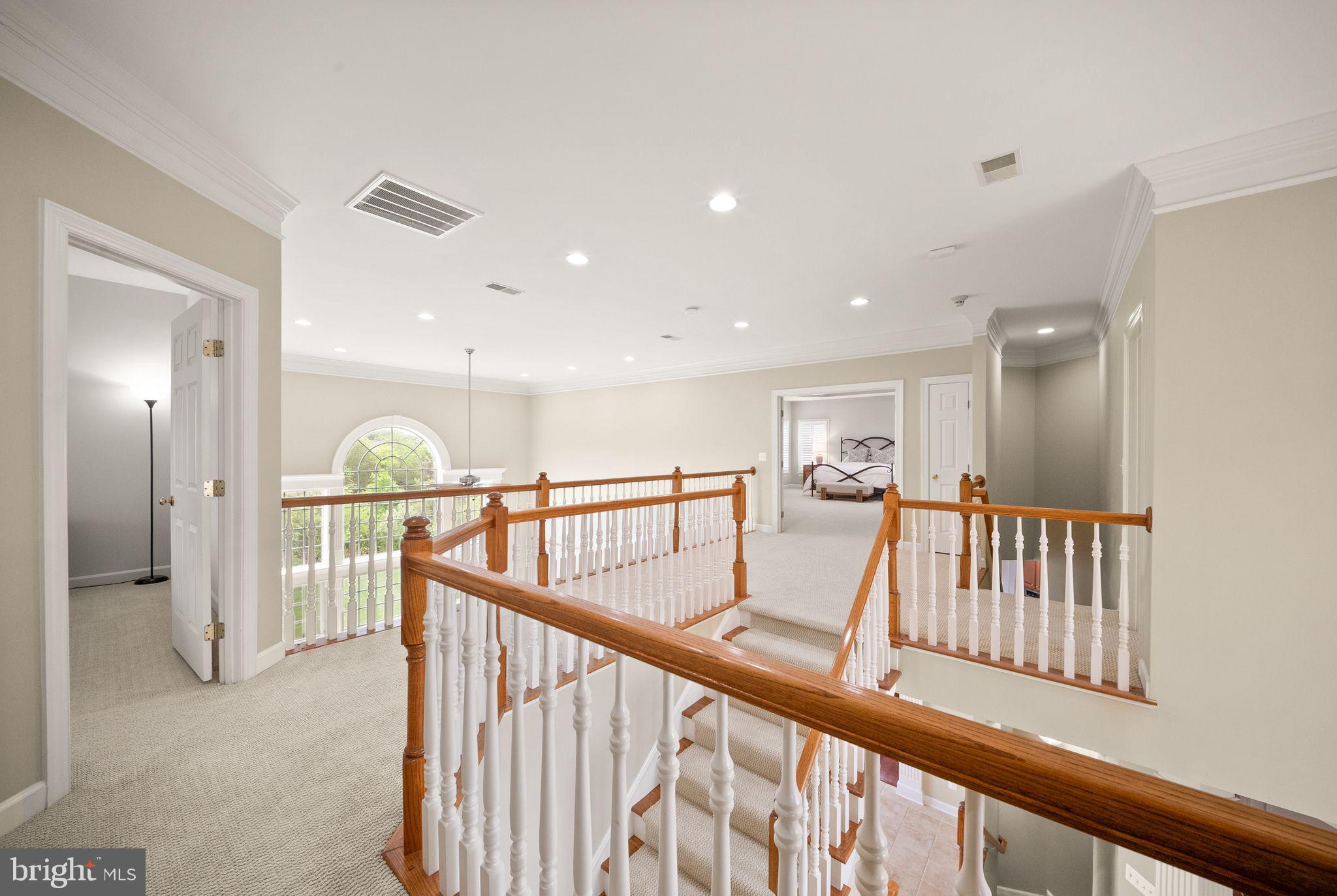 CEDAR HUNT - Residential