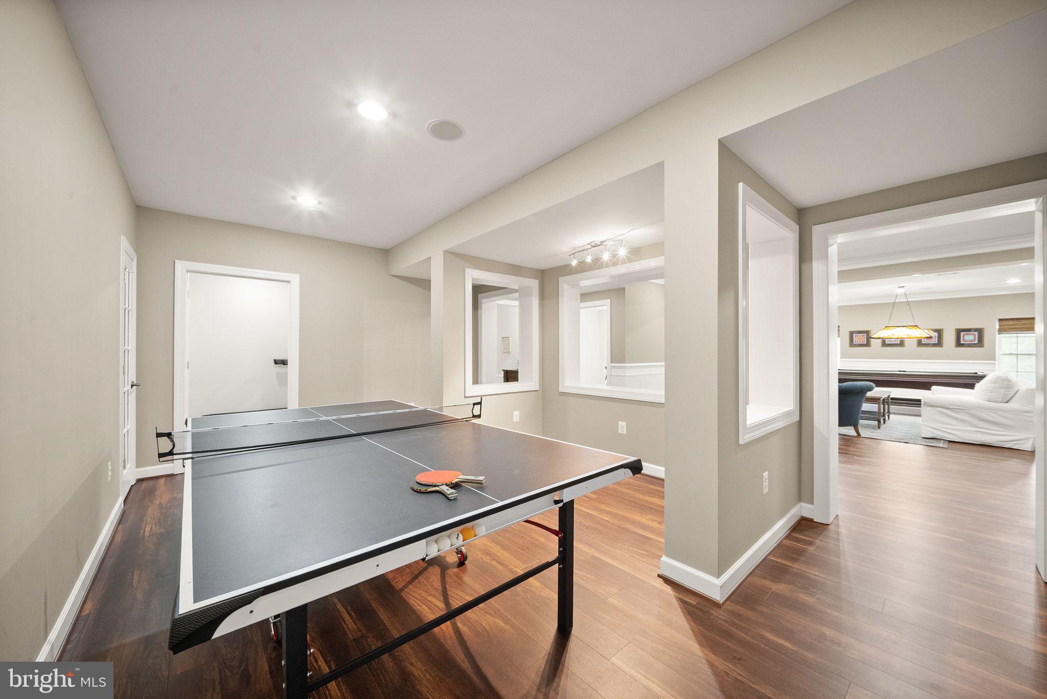 CEDAR HUNT - Residential