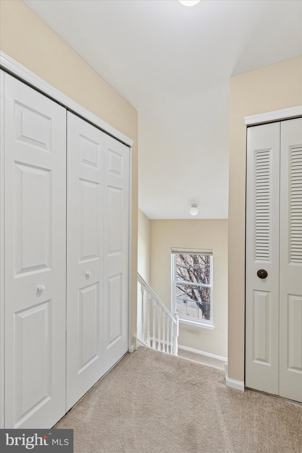 CAROUSEL POINTE - Residential