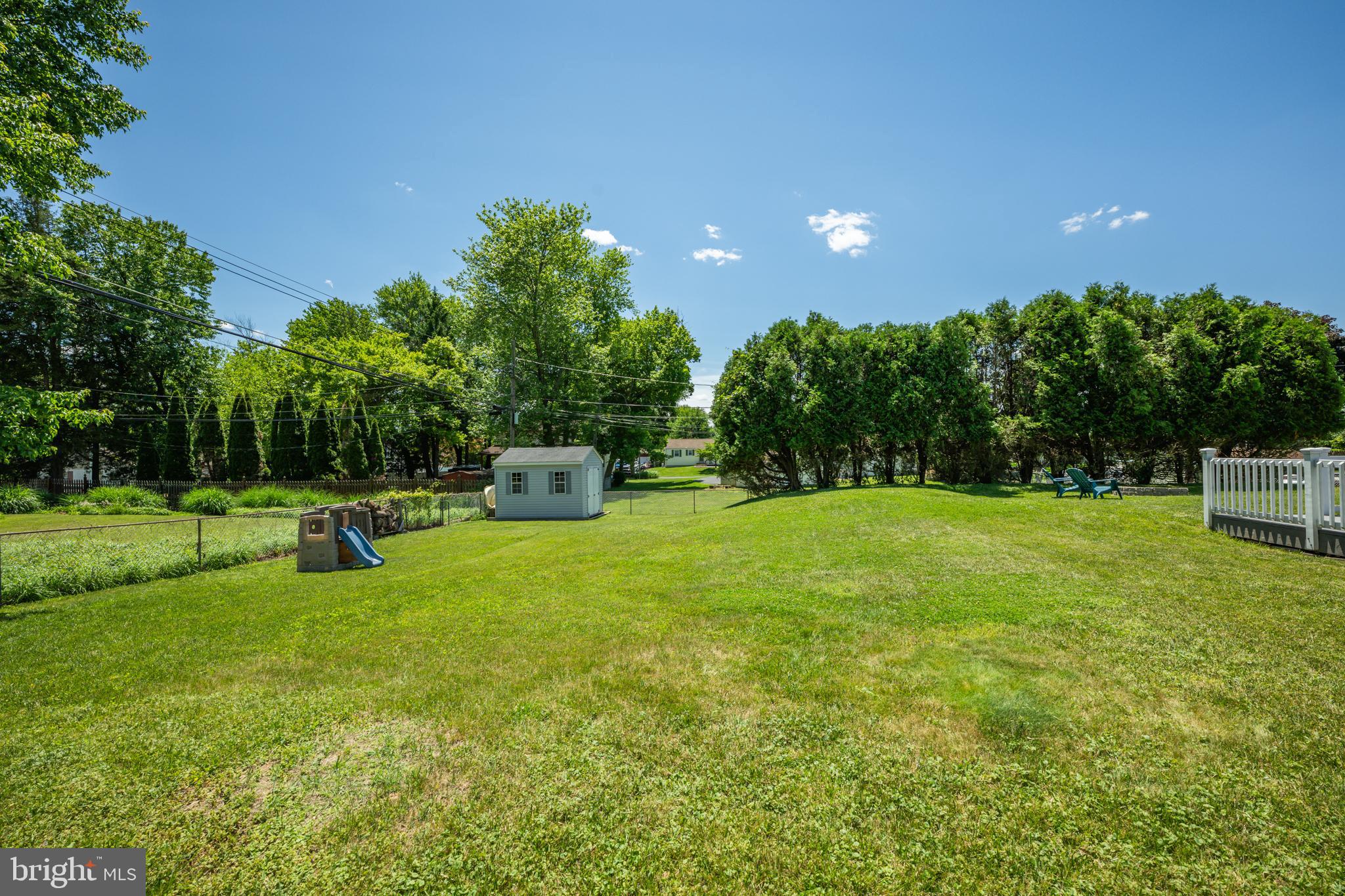 MEADOWVIEW ESTATES - Residential