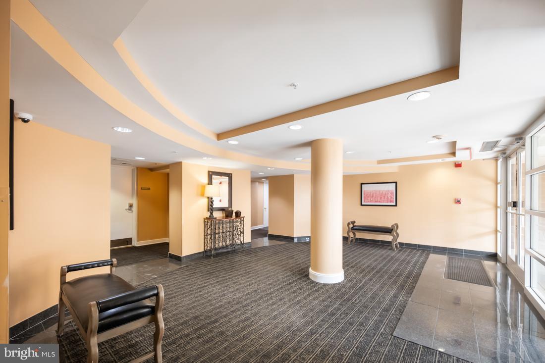 LOFTS - Residential