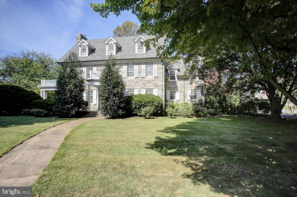 SHIPPENSBURG - Residential