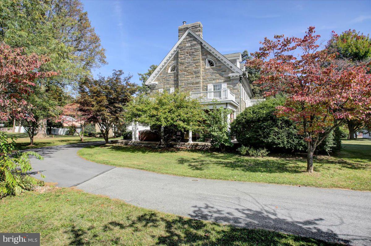 SHIPPENSBURG - Residential